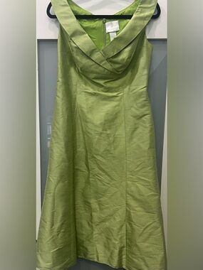 Watters & Watters Green 100% Silk Portrait Collar Cocktail Dress size 10